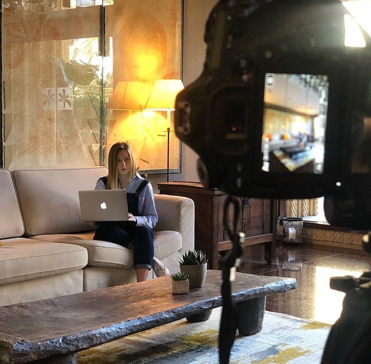 Sesión de fotografía, making-of del catálogo de alfombras 2019